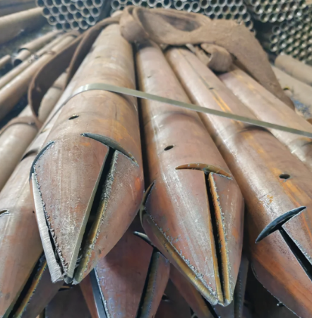 咸宁出尖打孔加工无缝注浆钢花管注浆管厂家